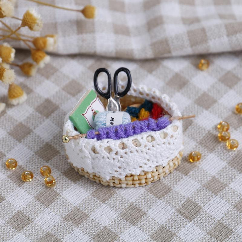 Yiran toy 1 Mini Schere Wollstrickwerkzeug Puppenhaus Miniatur 1:12 - Bild 2