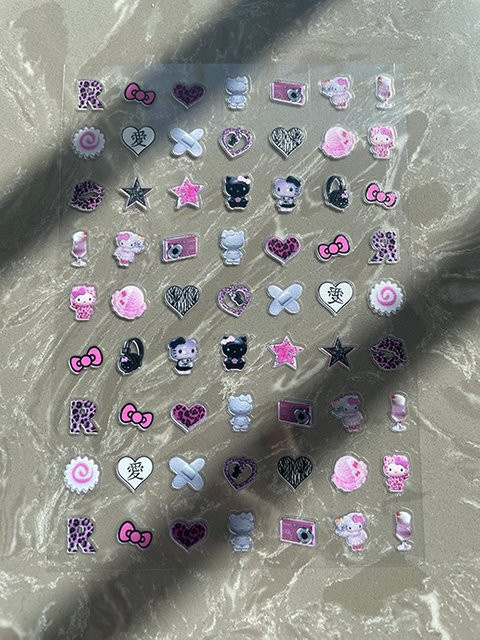 Wasserfeste PVC Mini-Poster Aufkleber im Kawaii Y2K Design mit Hello Kitty, Kuromi und My Melody in Multicolour für Nagelkunst, Handyhüllen, Tassen und Tastaturkappen - Bild 1