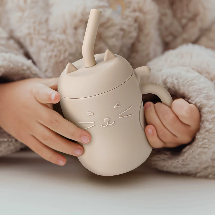 TYRY.HU Silikon Baby Trinklernbecher mit Strohhalm, auslaufsicher, 150 ml - Bild 2
