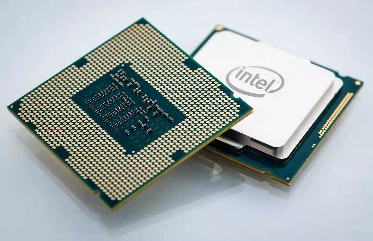 Intel Xeon E5-2699V4 Prozessor mit 2,2 GHz, 22 Kernen und 44 Threads, LGA 2011-3, Silber - Bild 2