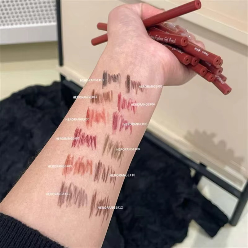 Eyeliner-Stift, weinrot, matt, 12 Farben - Bild 5
