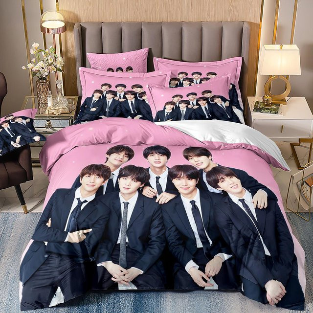 LjqFifteen BTS Kpop Bettwäscheset 3-teilig in Pink, Bettbezug und Kissenbezug aus Polyester, B/T/H: 200 x 200 cm - Bild 1