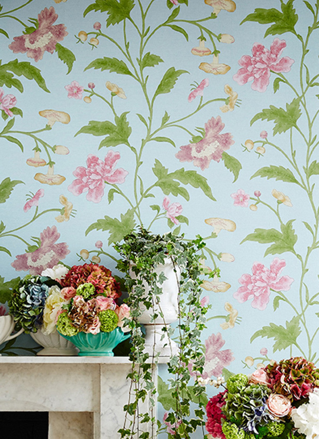 Little Greene Tapete China Rose Blue Lustre mit floralem Botanik-Design in Blau und Grün - Bild 1