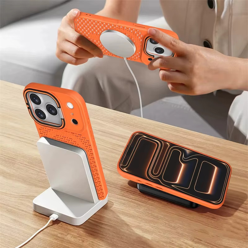 Magnetische iPhone Schutzhülle mit unsichtbarer Halterung und Wärmeableitung für Apple iPhone 18 bis 11 Pro Max in Schwarz und Orange - Bild 3