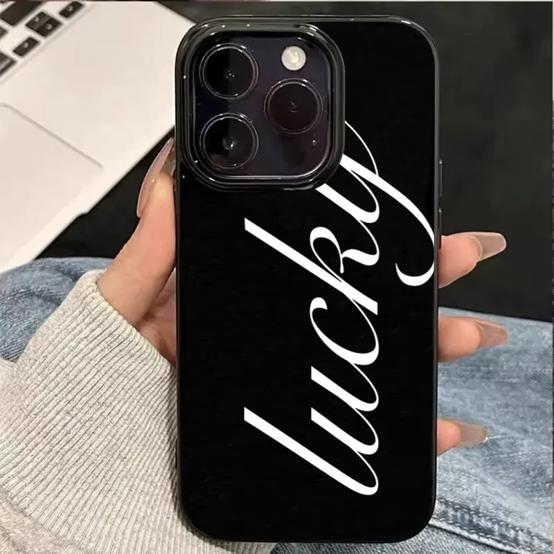 Minimalistische Handyhülle mit englischem Glücksmuster für iPhone 11 bis iPhone 17 Pro Max in Schwarz - Bild 3