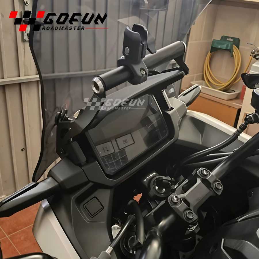 AKOTO GPS-Navigationshalterung für Honda NC750X und NC700X in Schwarz - Bild 2