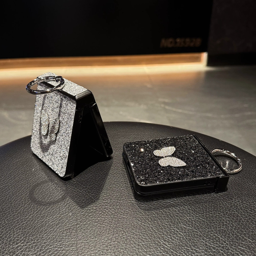 Glitzer-Diamant-Schmetterling Handyhülle mit Ringständer für Samsung Z Flip7 FE, Z Flip7, Z Flip6 und Z Flip5 in Schwarz - Bild 2