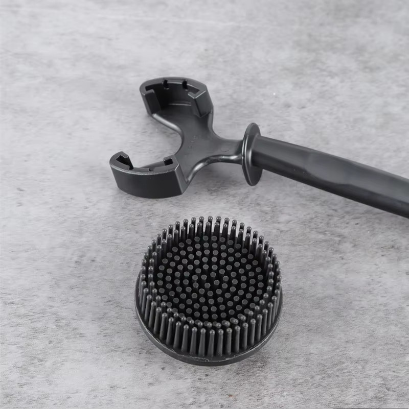 EAKOERS Espressomaschine Reinigungsbürste aus Silikon in Schwarz für 51mm und 58mm Siebe, runde Reinigungsbürste - Bild 3