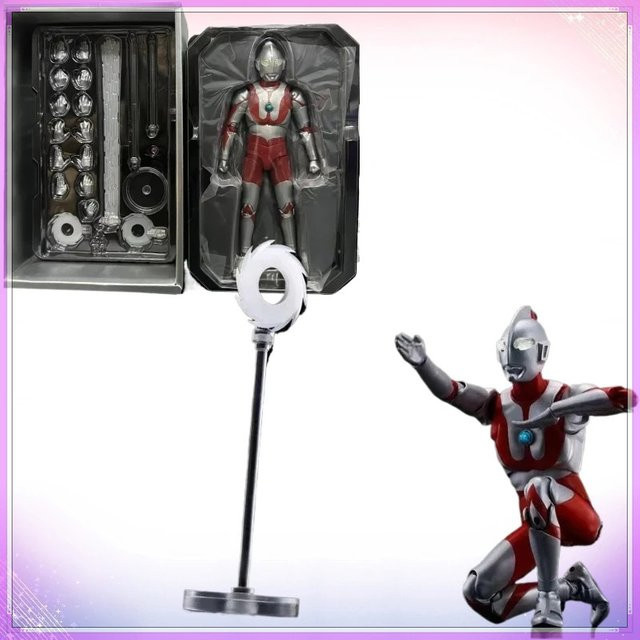 Bandai S.H. Figuarts SHF Ultraman, Actionfigur - Bild 1