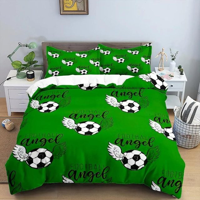 JMG Household Supplies Fußball 3D Bettwäscheset aus Mikrofaser in Grün mit Bettbezug und Kissenbezügen, Breite: 140 cm, Länge: 210 cm - Bild 1
