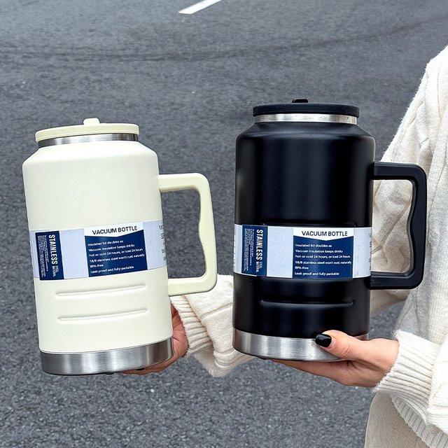 VRIUKNT Edelstahl-Isolierbecher als Wasserkrug mit 2000 ml Fassungsvermögen, Fitness-Wasserflasche in Pink und Weiß - Bild 1