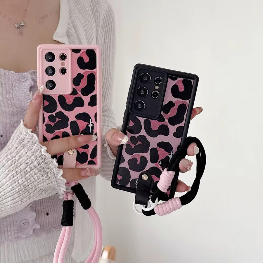 szHAIyu Soft Cover mit Handgelenk-Strap für Samsung Galaxy S25 S24 Ultra S23 S21 FE A56 A55 A54 A53 A36 A35 A34 A26 A25 A24 A16 A15 in Schwarz oder Pink - Bild 2