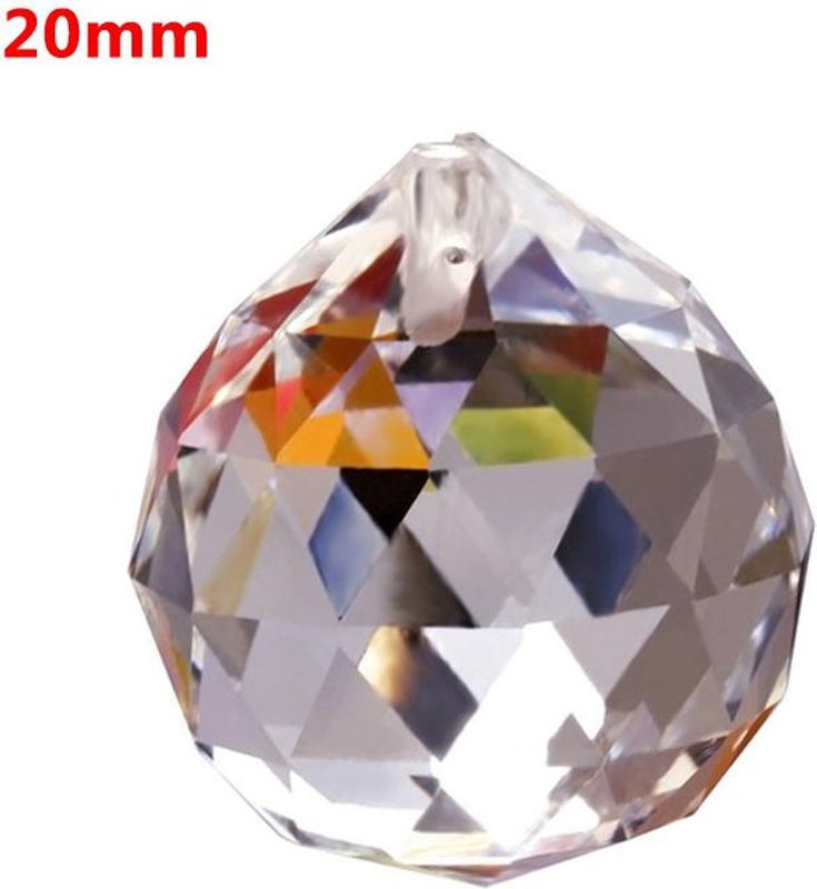 Facettierter Feng Shui Kristall Sonnenfänger aus K9 Kristall in klar und transparent als hängende Kugel mit Schlaufe - Bild 1