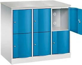 C+P Schließfachschrank Resisto mit 3 Abteilen und 6 Fächern, Farbe: Lichtgrau/Lichtblau, B/T/H: 114,8 x 64,0 x 107,7 cm - Bild 1