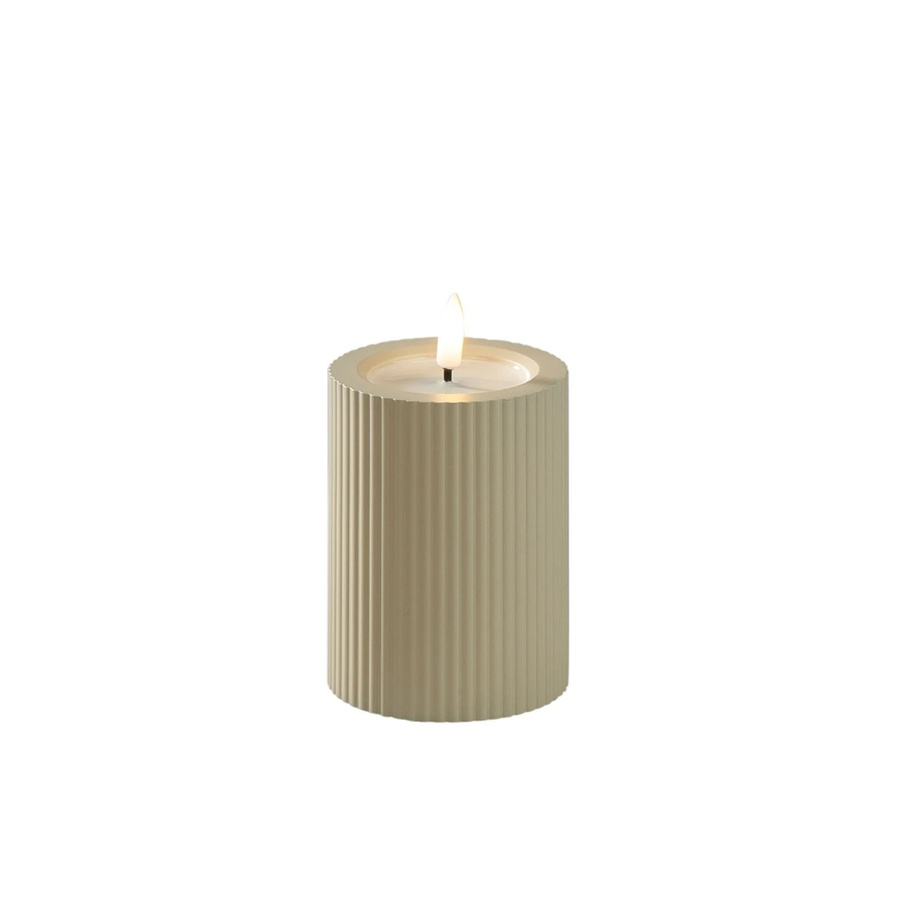 Konstsmide LED-Stumpenkerze aus Kunststoff für Außen in Beige, Durchmesser: 7,4 cm, Höhe: 10 cm - Bild 2