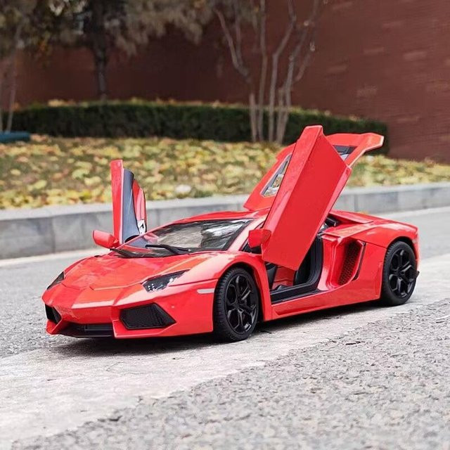 Linyi toy car Aventador Lp740 Sportwagen Modell, 1:18, Metall, Rot, ab 18 Jahre - Bild 1