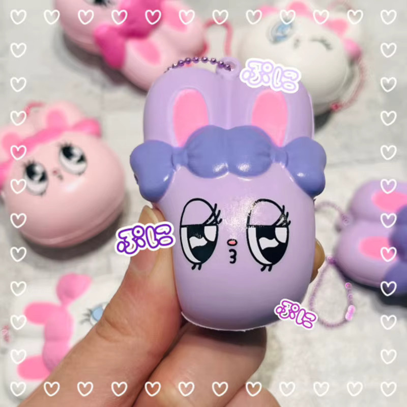Kitan Esther Hase Squishy, Taschenanhänger, Schlüsselanhänger - Bild 3