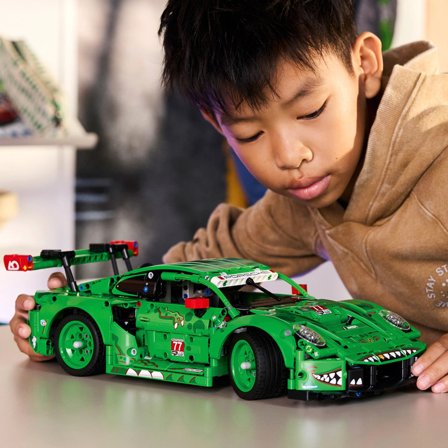 LEGO Technic Porsche 911 GT3 R REXY AO Racing Rennwagen ab 11 Jahren - Bild 4