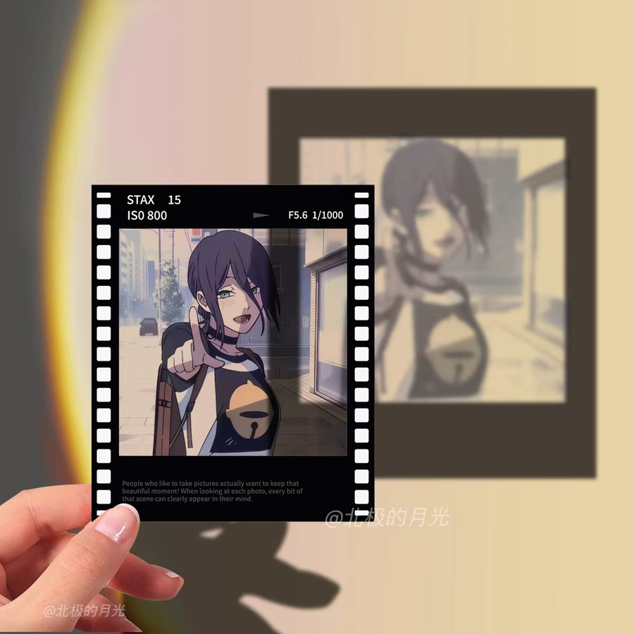 52TOYS Chainsaw Man Reze Arc Polaroid Style Film Clear Card, Holographic Shadow Light Card, Bunt / Mehrfarbig - Bild 1