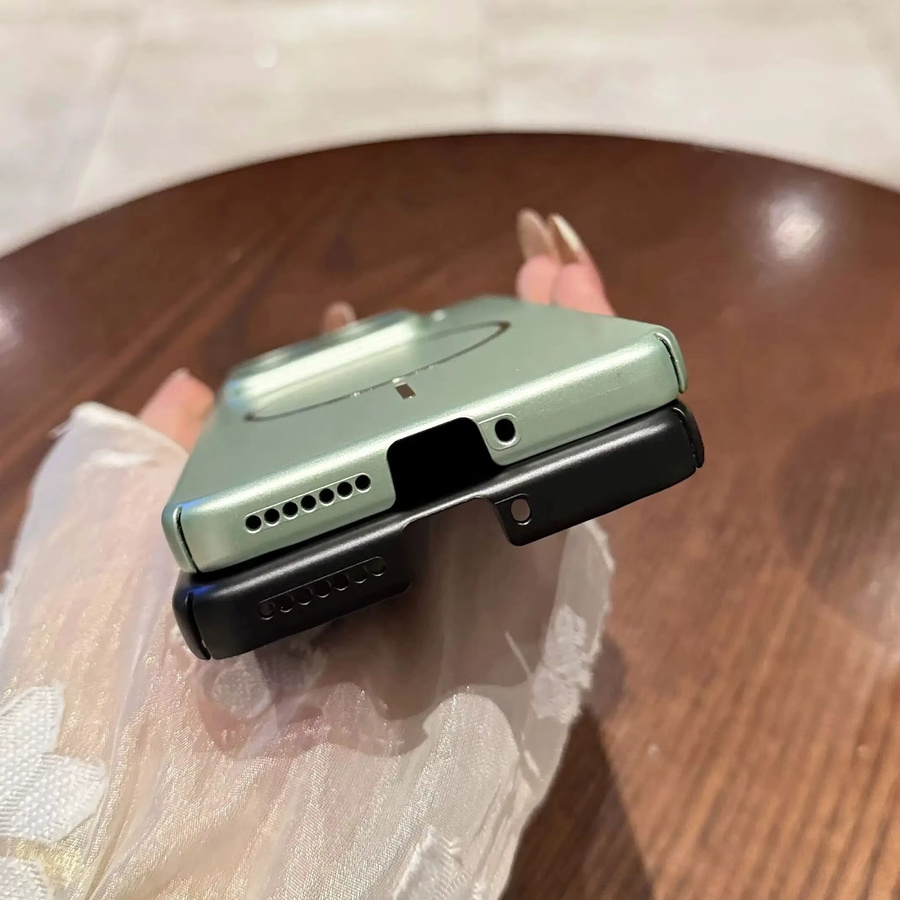 Ultra Slim Magnetische Schutzhülle für Xiaomi Mi 15 und Xiaomi 14 Ultra Pro mit MagSafe und Kameraschutz in Grün - Bild 2