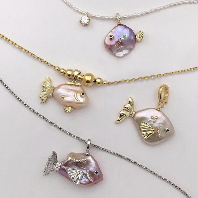 SLOONGJEWELRY Halskette, Süßwasserperlen, rosa Fisch-Krabben-Form, Unisex - Bild 1