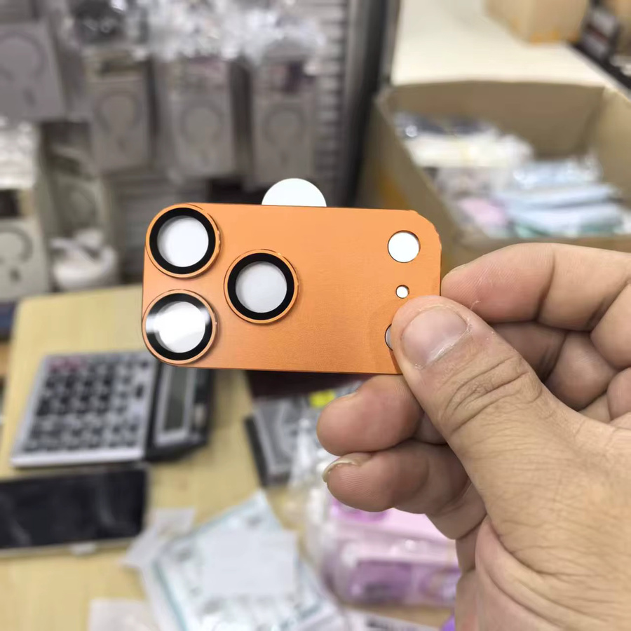 HD Panzerglas Kameraobjektivschutz für iPhone 17 Pro, 17 Pro Max, 16, 15 und 14 Pro Max mit Aluminium-Metallring in Orange - Bild 2