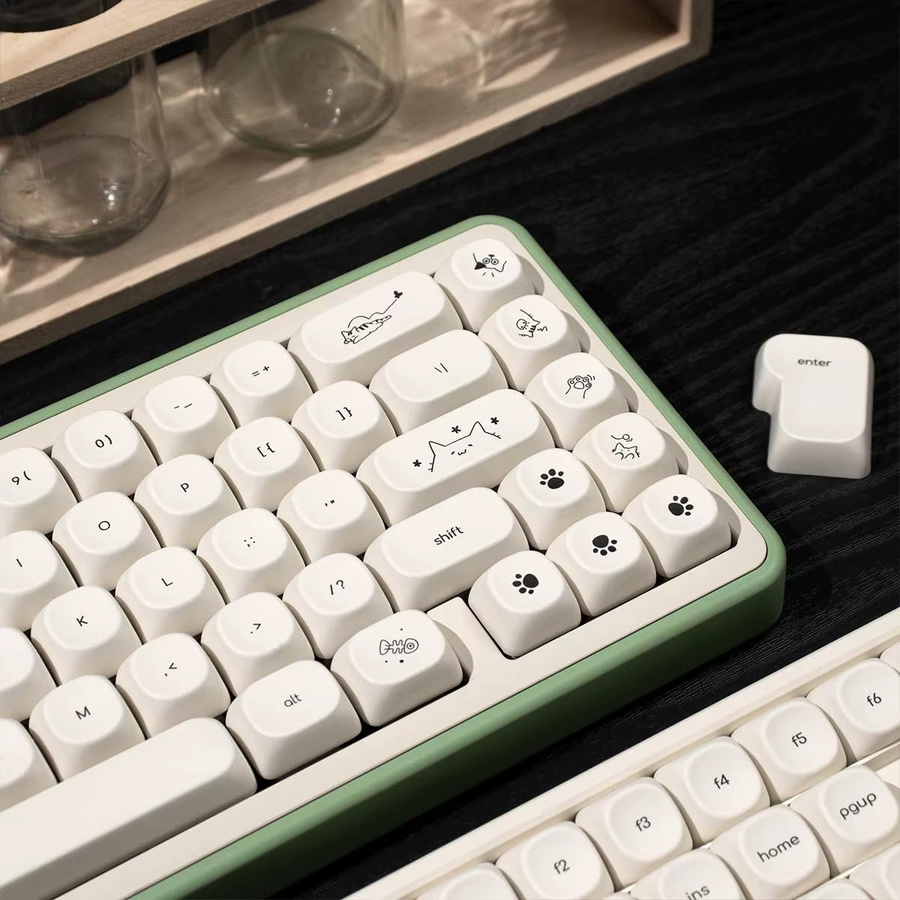 Venit Keys MOA Tastenkappen für mechanische Tastaturen, 124 Tasten, PBT-Material mit farbstoffsublimiertem Welpen-Design in Milchweiß - Bild 3