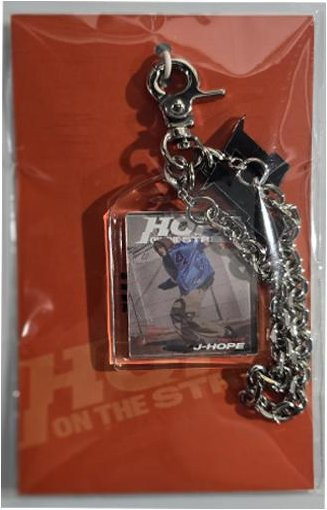 BTS Jhope Hope In The Street Schlüsselanhänger, gray, Unisex - Bild 1