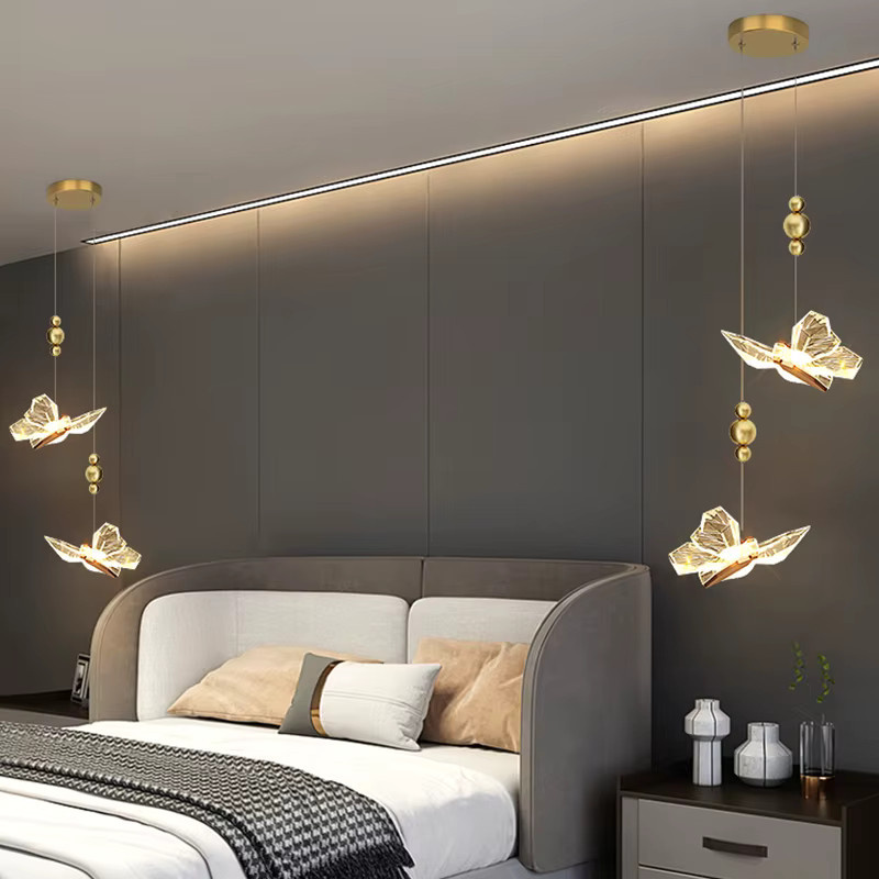 Lyfs LED Schmetterling Pendelleuchte aus Kristall und Metall in Gold/Messing für Wohnzimmer, Schlafzimmer und Esszimmer - Bild 3
