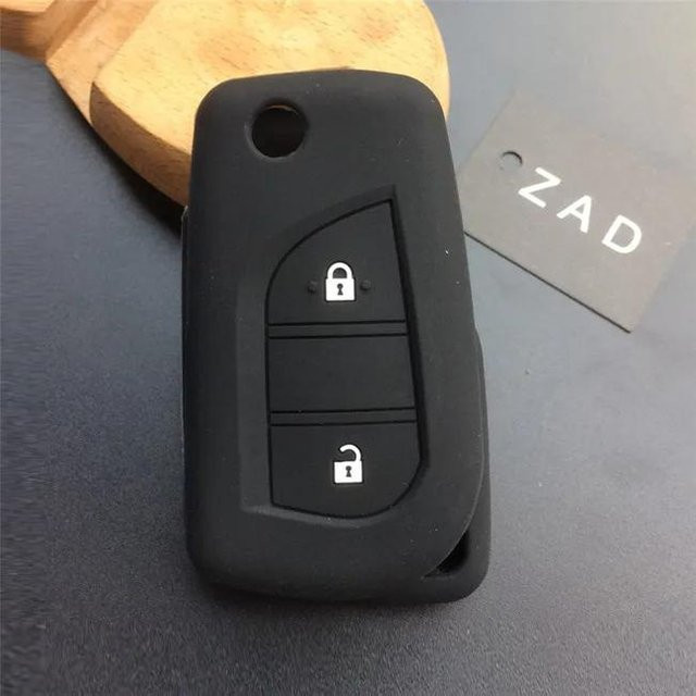 ZAD Silikon-Gummi Schlüsselhülle für Toyota Aygo, Yaris, Highlander, Camry und RAV4 mit 2-Tasten-Schlüsselhalter in Schwarz - Bild 1