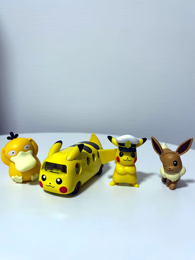 Takara Tomy Pokémon Dream Tomica Nr. 151 Pikachu Pokedoko Dokoikocar, Mini-Fahrzeug, Metall - Bild 3