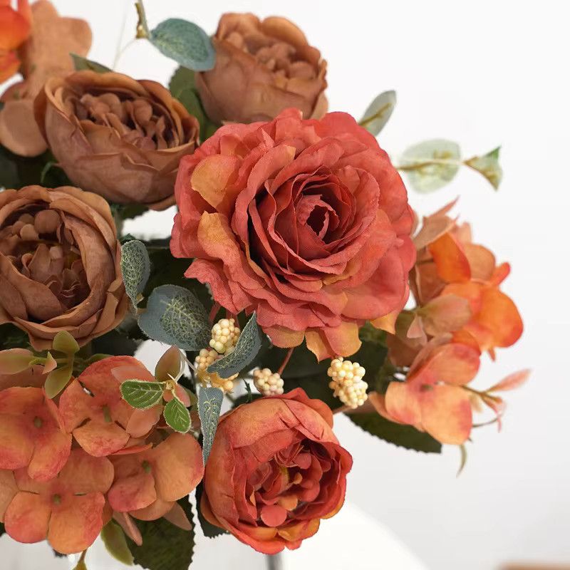 Spilewka Retro Seidenrosen-Bouquet aus Kunstpflanzen in Weiß mit Hortensien und Pfingstrosen als Tischdekoration für Hochzeiten - Bild 3