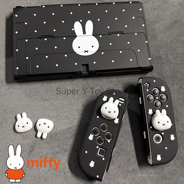 Millie Sturzsichere Hartschutz-Hülle für Nintendo Switch OLED mit Polka-Dot-Miffy-Muster in Schwarz - Bild 1