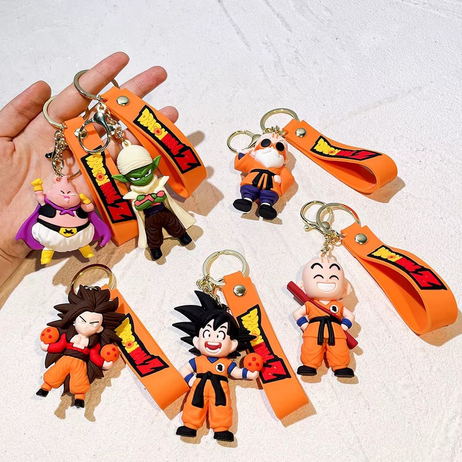 Bandai Dragon Ball Z Anime Actionfiguren Schlüsselanhänger aus PVC mit Son Goku, Vegeta, Piccolo, Majin Buu und Tien Shinhan als Sammlerstück - Bild 1
