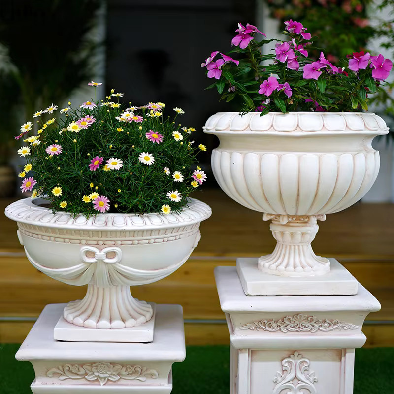 Dekorative CZ Gartenornamente aus Gips in Weiß für Hochzeit und Outdoor-Dekoration - Bild 3