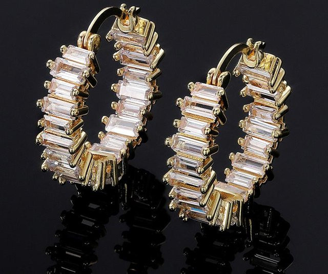 POMOiii Hoop Ohrringe, Kupfer, Gold, Zirkonia, Damen - Bild 1