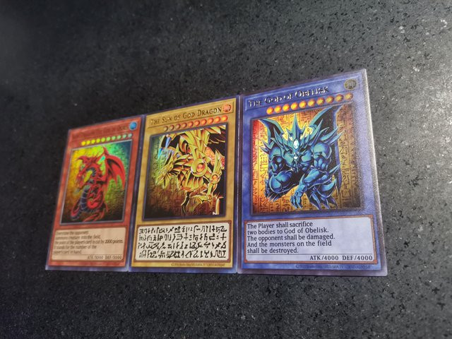 Yiran toy 1 Yu-Gi-Oh! Ägyptischer Gott Kartenset, 3-teiliges Set, bunt, braun, ab 18 Jahren - Bild 1
