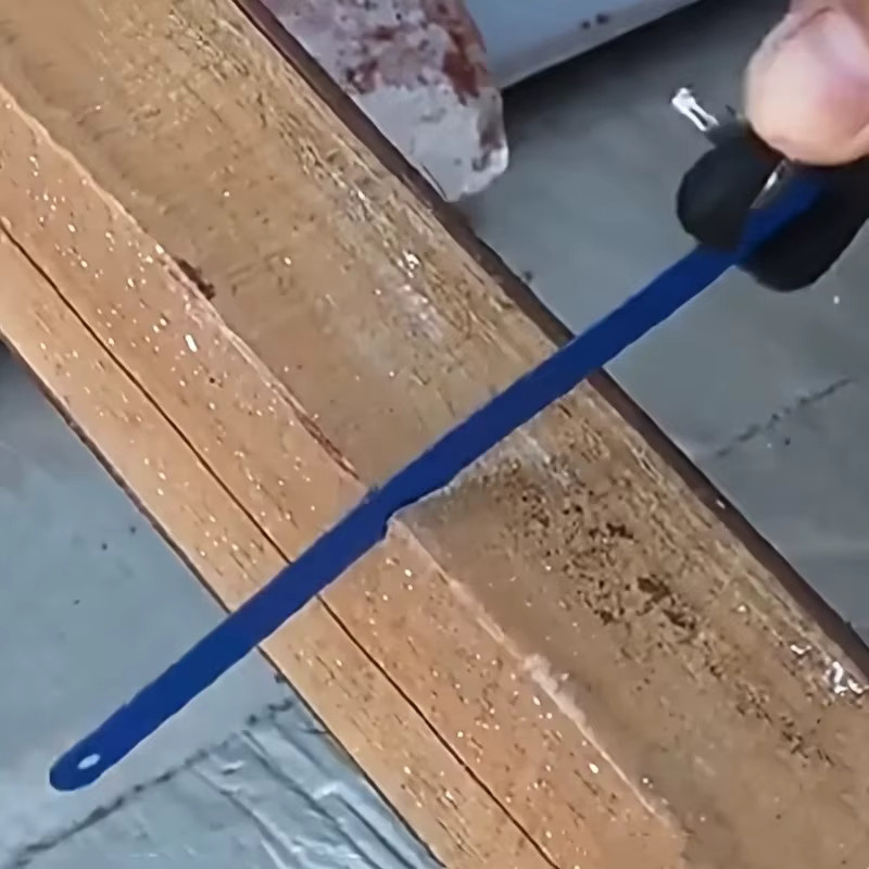 HOMEFISH Mini-Handsäge mit Kunststoffgriff in Blau für Holzbearbeitung und Gartenarbeit - Bild 3