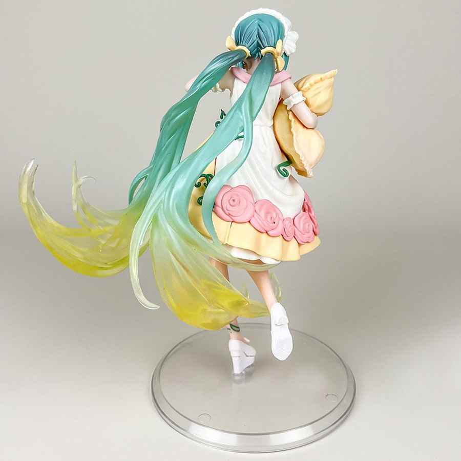 Fashnics Hatsune Miku X Cinnamoroll Figur PVC Modell - Bild 1