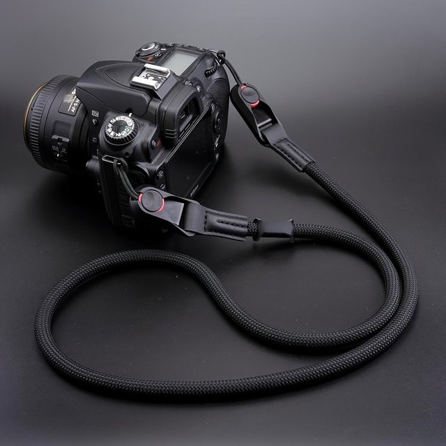 VIKEFON Verstellbarer Kameragurt mit Schnellverschluss aus grünem Polyamid-Kletterseil für Nikon, Canon, Sony und Fuji DSLR- sowie spiegellose Kameras - Bild 1