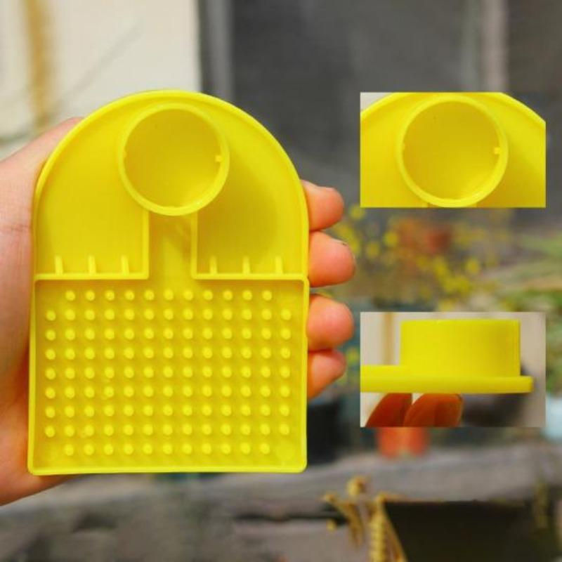 YJSTY Bienenwasserstation und Bienenfutterspender Set, 2 Stück, Gelb, aus Kunststoff, kompatibel mit normalen Wasserflaschen für den Innen- und Außenbereich - Bild 4