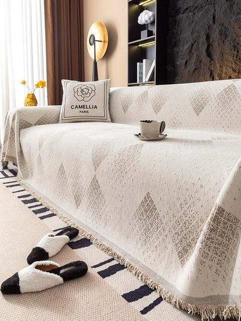 Moderner Sofabezug aus Chenille mit geometrischem Muster in Beige, kratzfest und universell passend, B/T: 180 x 130 cm - Bild 1