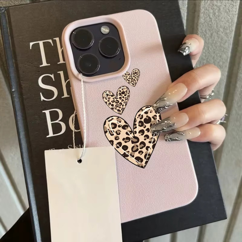 Handyhülle mit Leopardenmuster und Herzmuster für iPhone 11 bis iPhone 17 Pro Max in Beige - Bild 5