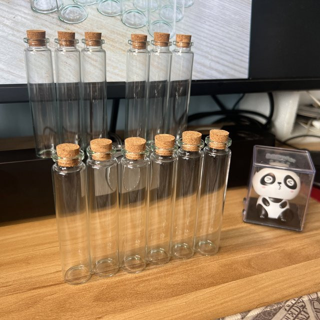 LYGIL Mini-Glasflaschen für Weihnachtsdeko und Bastelarbeiten, transparent, 25 ml, H x B x T: 100 x 12 x 22 mm - Bild 1