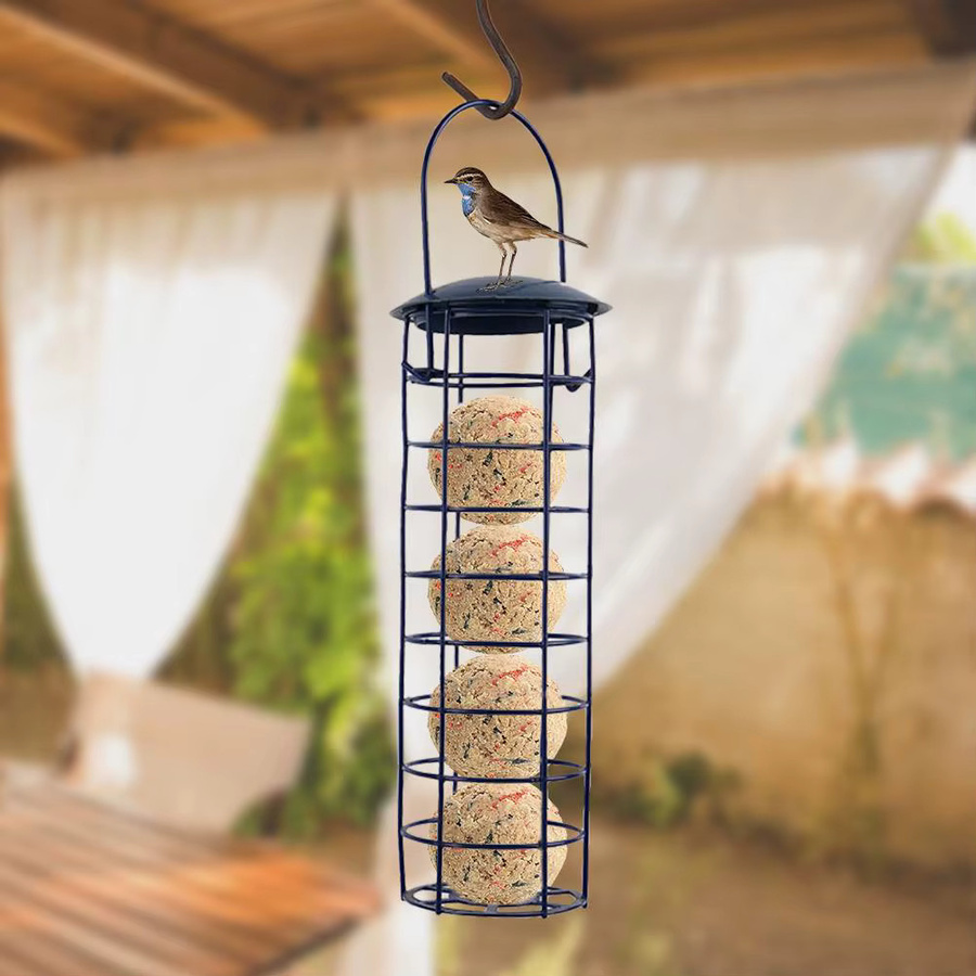 Hängender Vogelfutterspender für Knödel und Fettbälle in Schwarz zur Fütterung kleiner Wildvögel im Außenbereich - Bild 2