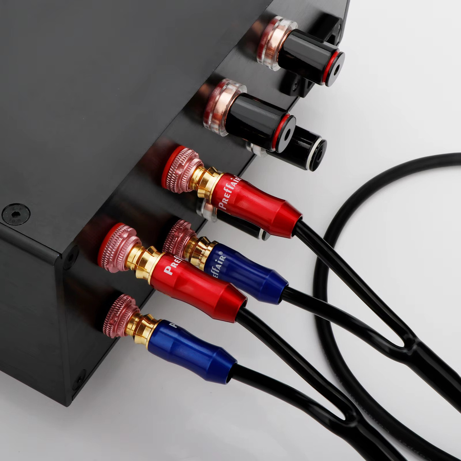 Preffair RCA Splitter Audiokabel 2 RCA auf 4 RCA in Schwarz für Lautsprecher und Subwoofer - Bild 4