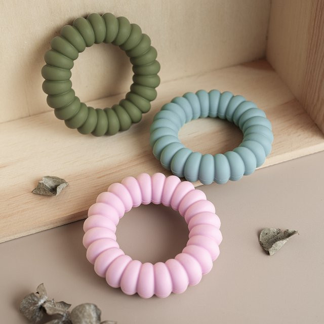 Muslin life Beißring aus Silikon für Babys, BPA-freies Zahnen-Spielzeug mit Rasselfunktion, Unisex - Bild 1
