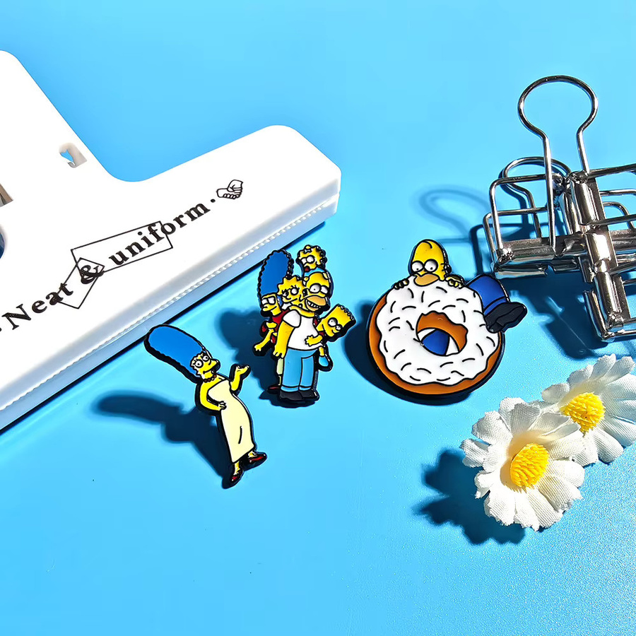 MINISO Broschen Simpsons Familie, Emaille, Bunt - Bild 2