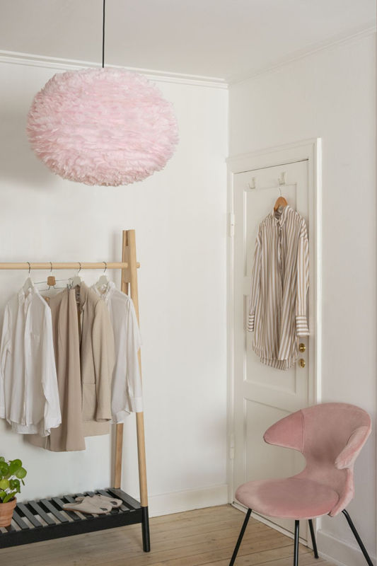 UMAGE Eos Leuchte in Rosa aus Papier und Gänsefedern in wolkenförmigem Design - Bild 3