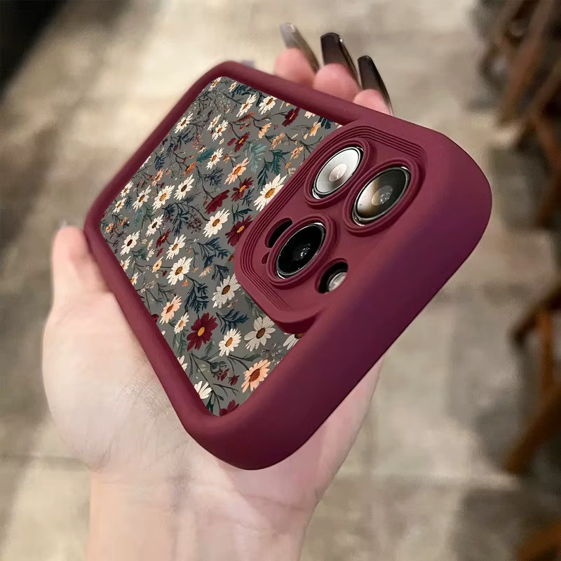 Apple iPhone Handyhülle aus TPU mit weißem und rotem Blumenmuster und erhöhtem Rand zum Schutz vor Stürzen - Bild 4
